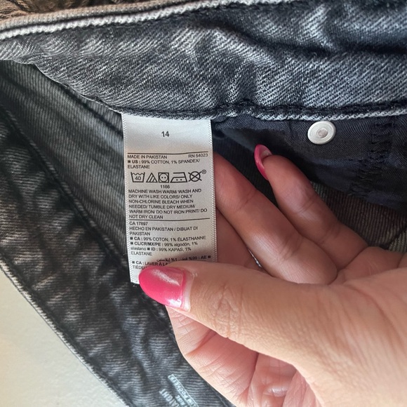 Jeans - Picture 3 of 6